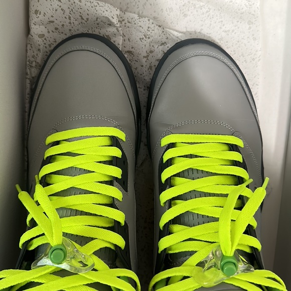 Jordan 5 green bean used size 13 - Picture 6 of 8